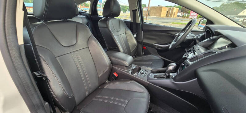2014 Ford Focus Titanium
