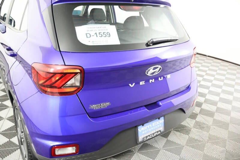 2024 Hyundai Venue SEL