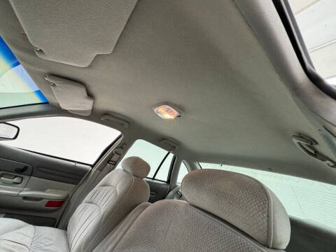 1997 Ford Crown Victoria LX