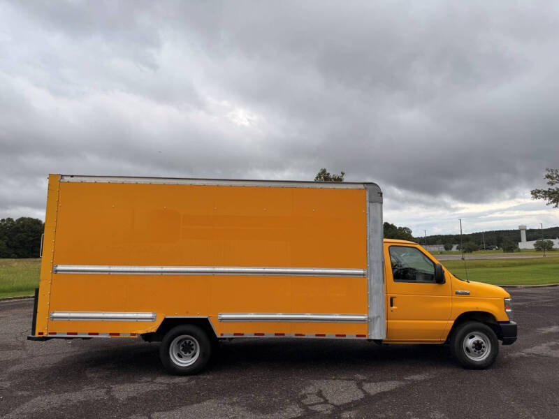 2019 Ford E-Series