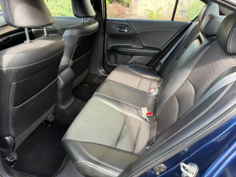 2017 Honda Accord Sport w/Honda Sensing