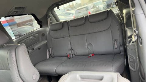 2009 Toyota Sienna XLE