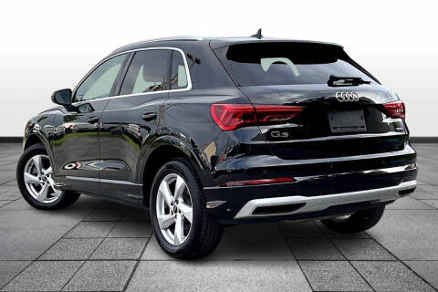 2023 Audi Q3 quattro Premium Plus 40 TFSI
