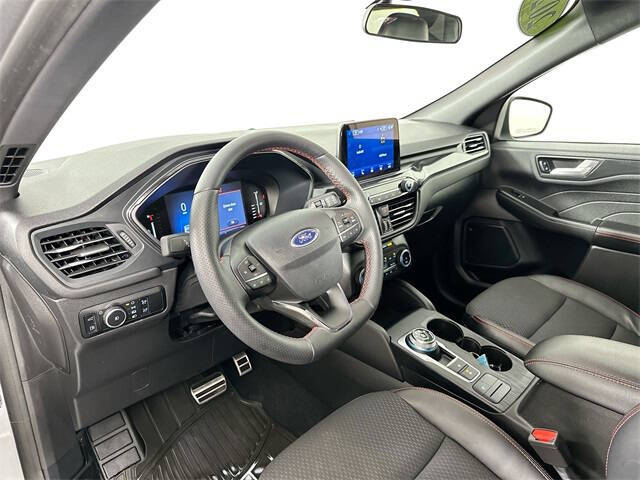 2023 Ford Escape Hybrid ST-Line Select