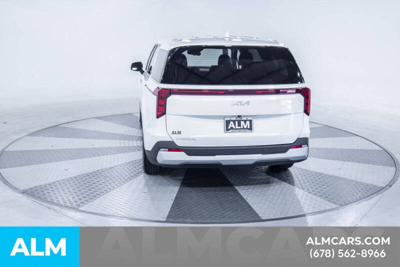 2025 Kia Carnival LXS