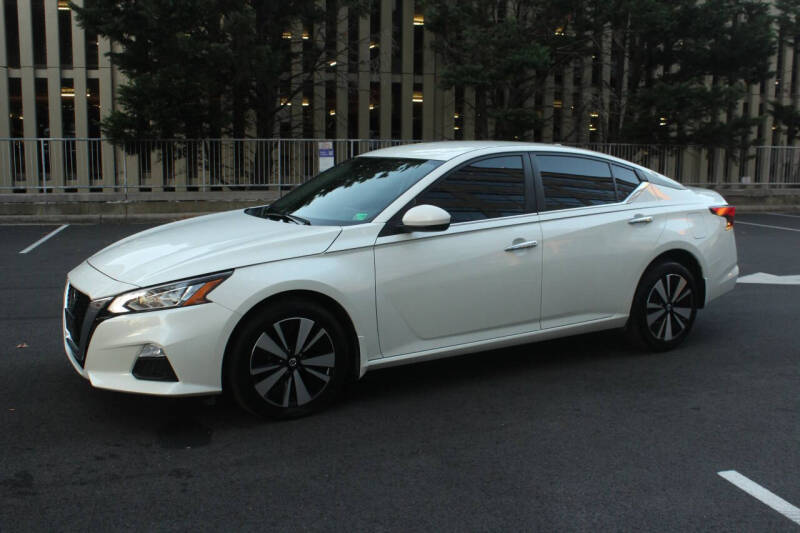 2022 Nissan Altima 2.5 SV