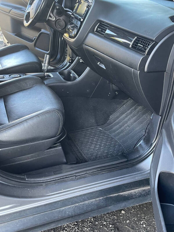 2016 Mitsubishi Outlander GT