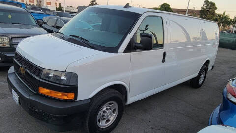2021 Chevrolet Express 2500