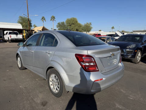 2019 Chevrolet Sonic LT Auto