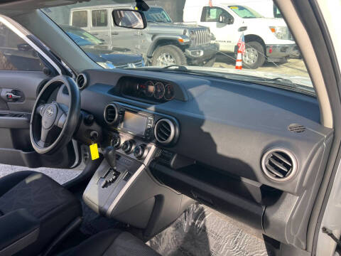 2013 Scion xB