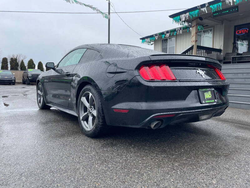 2016 Ford Mustang V6
