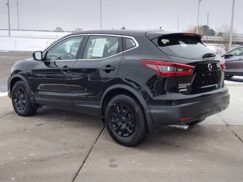 2020 Nissan Rogue Sport S