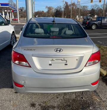 2017 Hyundai Accent Value Edition