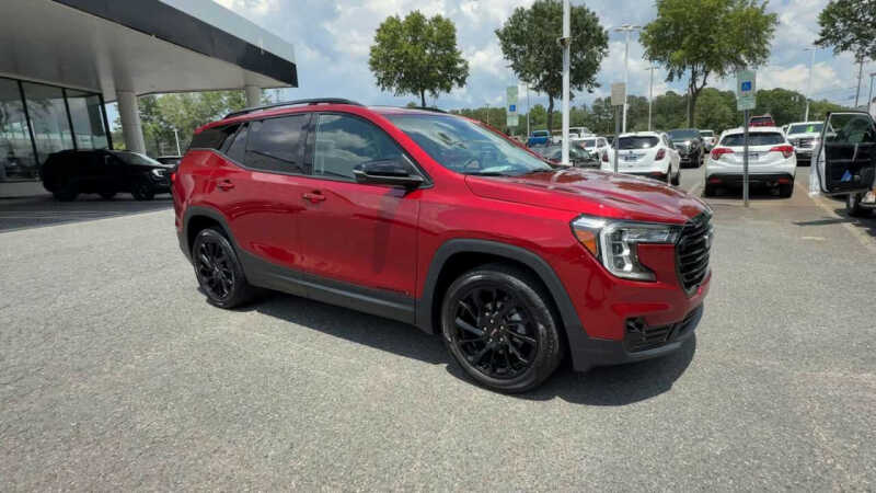 2024 GMC Terrain SLT
