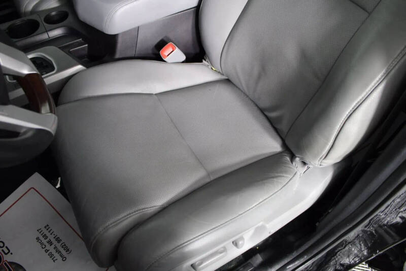 2016 Toyota Sequoia Platinum