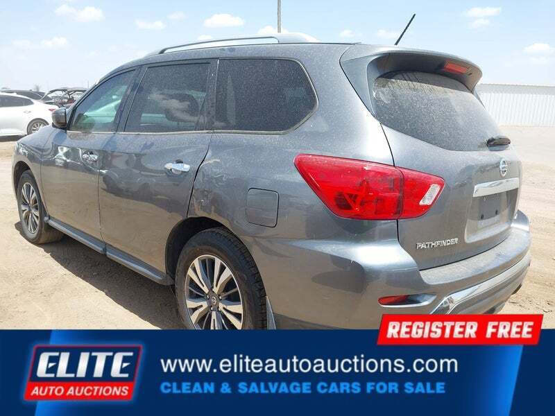 2017 Nissan Pathfinder S