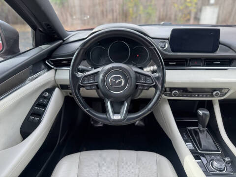 2018 Mazda MAZDA6 Signature