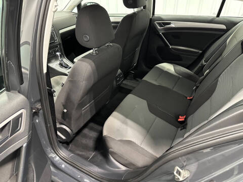 2016 Volkswagen e-Golf SE