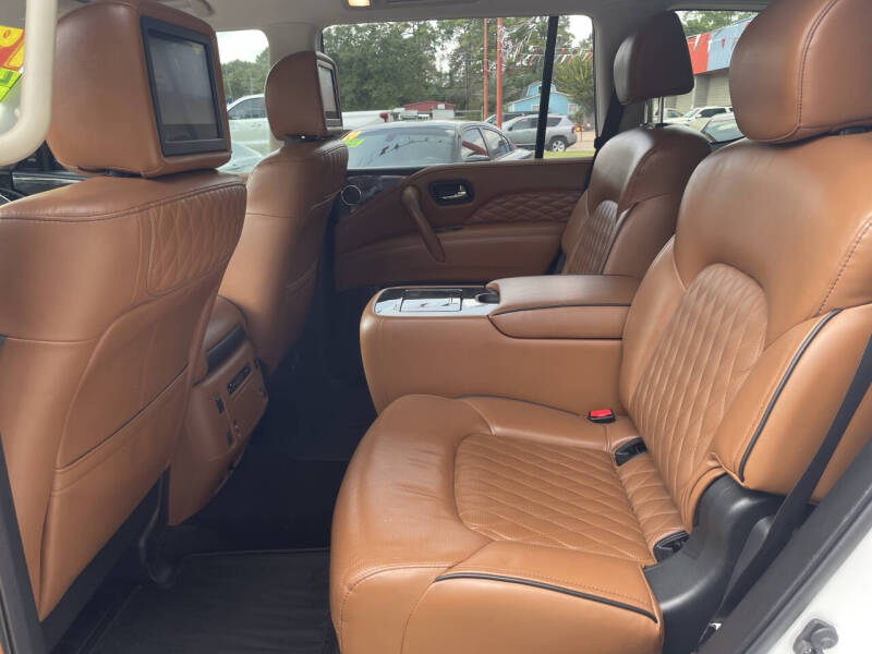 2019 Infiniti QX80 Luxe