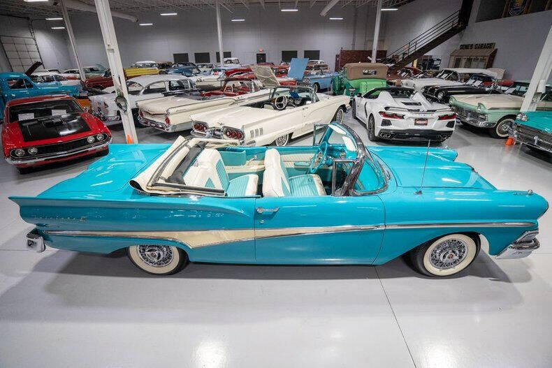 1958 Ford Fairlane