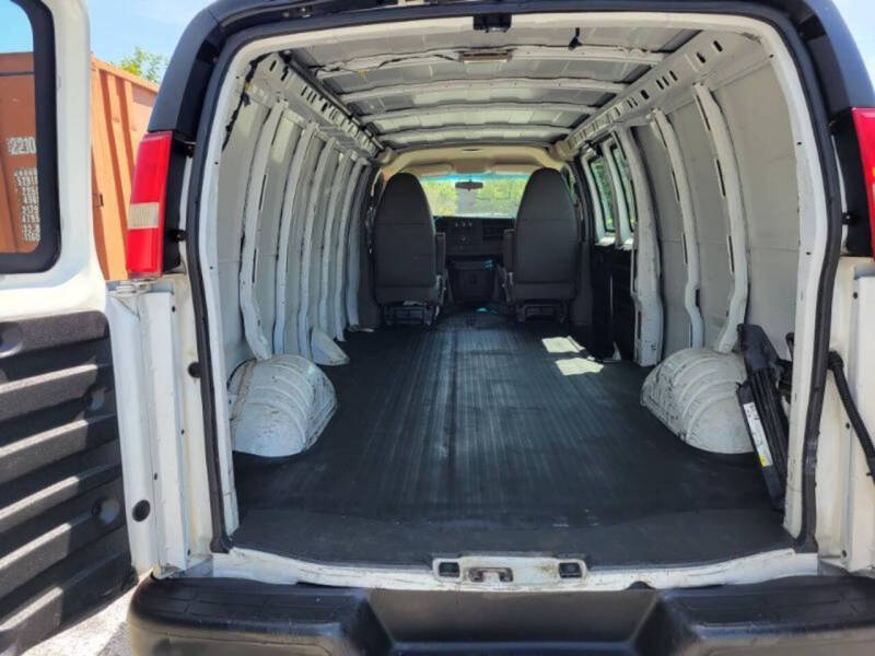 2011 Chevrolet Express 3500