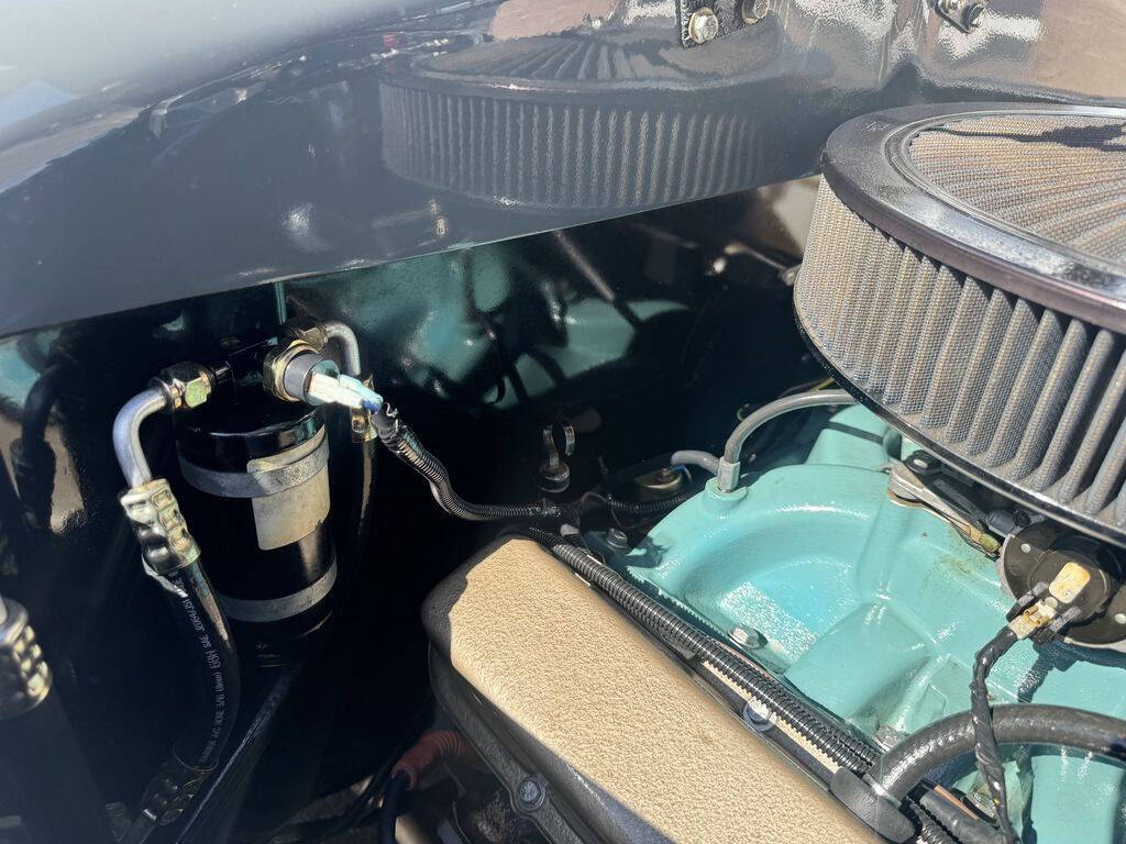 1940 Chrysler Windsor 22