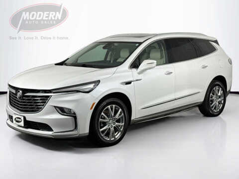 2023 Buick Enclave Essence
