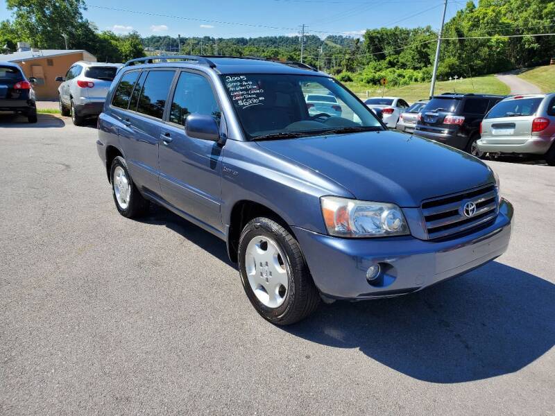 2005 Toyota Highlander for sale at DISCOUNT AUTO SALES in Johnson City TN
