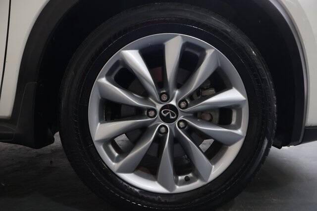 2021 Infiniti QX50 Essential