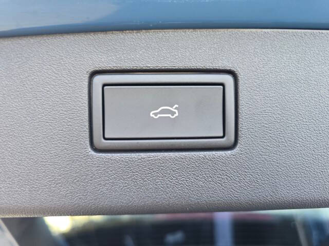 2026 Volkswagen Tiguan SE 4Motion