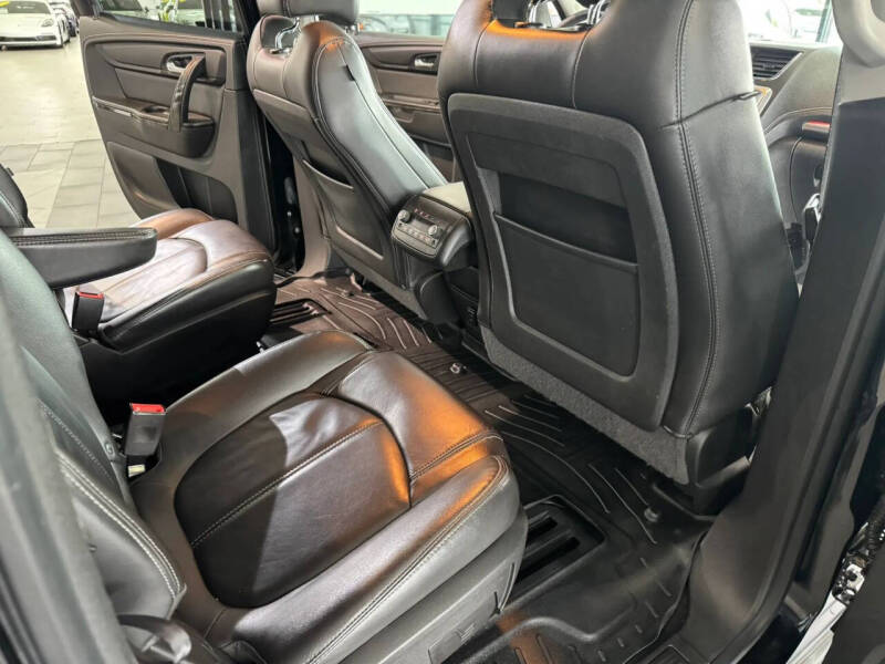2016 GMC Acadia SLT-1