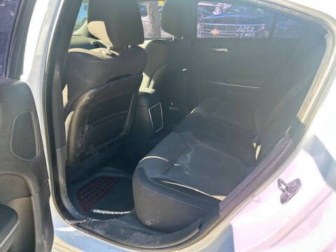 2015 Dodge Charger SXT