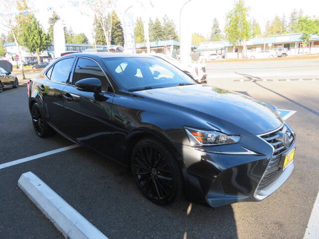 2017 Lexus IS 200t