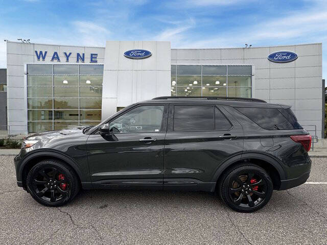 2022 Ford Explorer ST