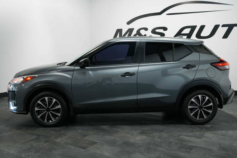 2021 Nissan Kicks S