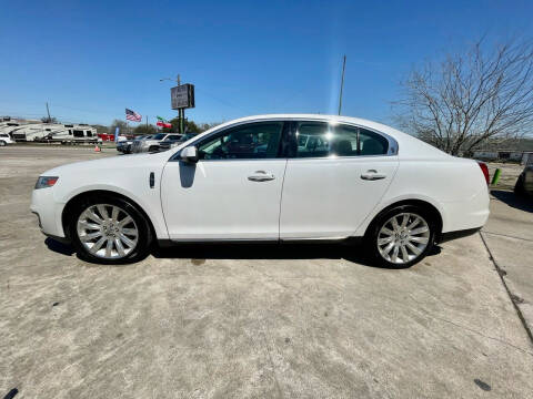 2011 Lincoln MKS