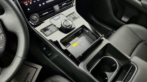 2024 Toyota bZ4X Limited