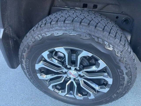 2025 GMC Canyon Denali