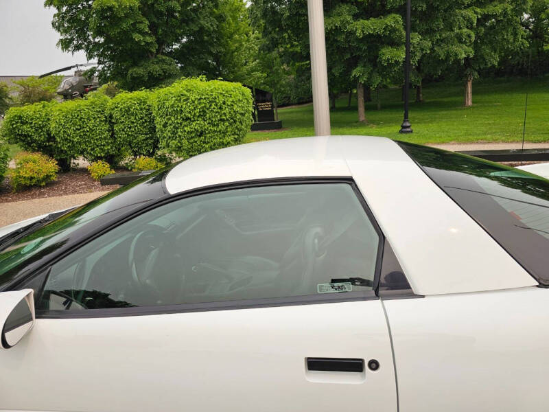 1995 Chevrolet Camaro - Photo 100
