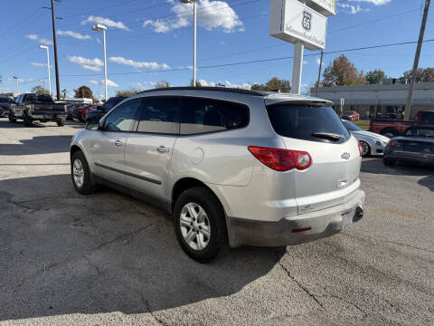 2012 Chevrolet Traverse LS