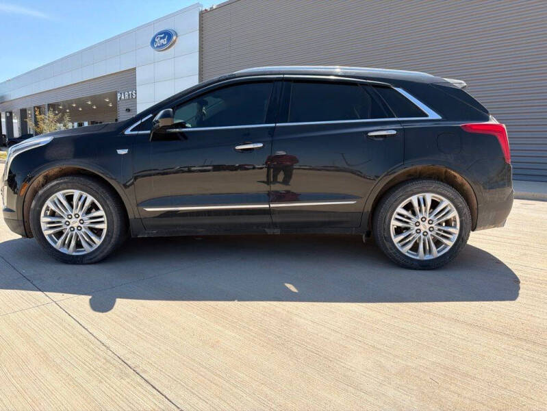 2018 Cadillac XT5 Premium Luxury