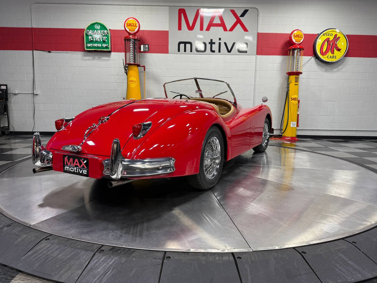 1956 Jaguar XK 140 Roadster 13