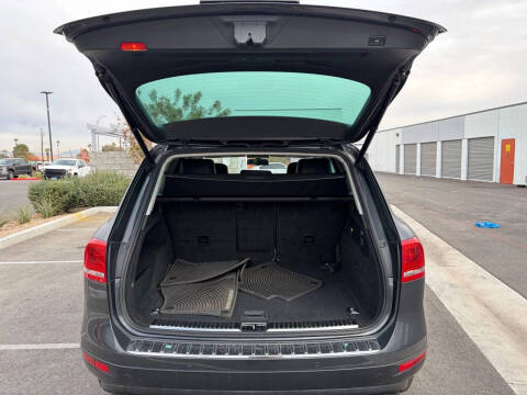 2012 Volkswagen Touareg