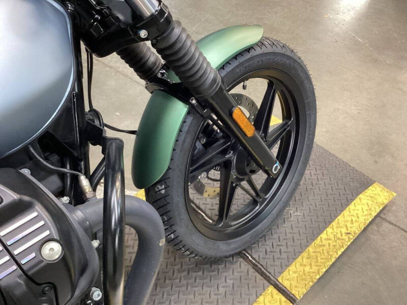 2021 Moto Guzzi V7 Stone Centenario E5