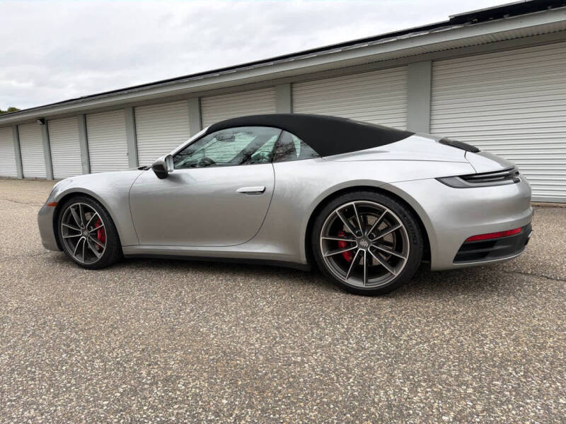 2020 Porsche 911 Carrera 4S