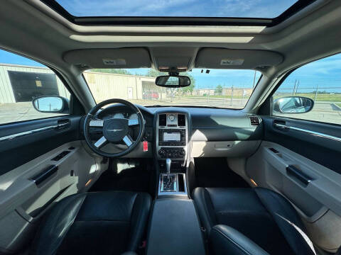 2006 Chrysler 300 SRT-8