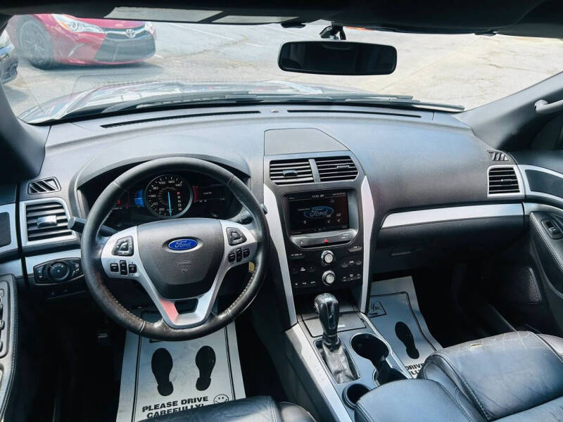 2014 Ford Explorer XLT