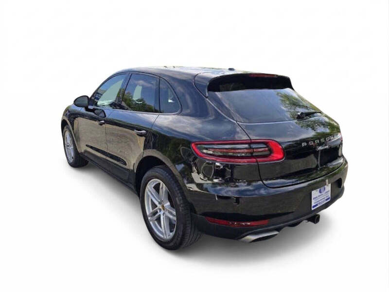 2017 Porsche Macan