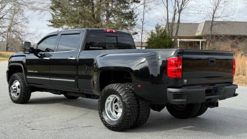 2018 GMC Sierra 3500HD Denali