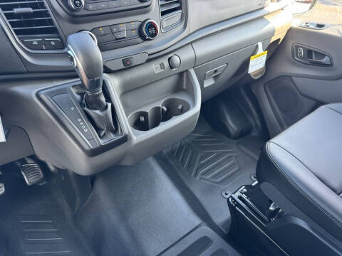 2025 Ford Transit
